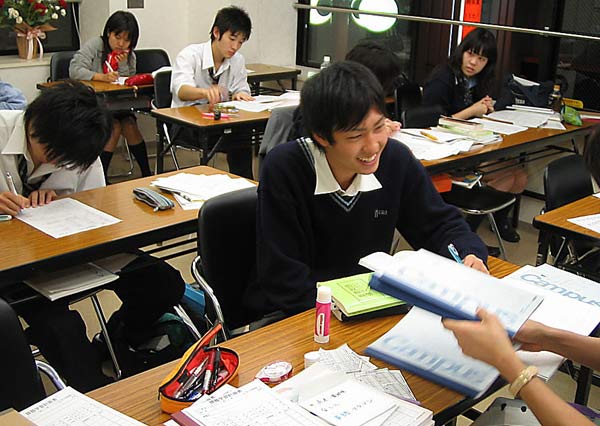 みすず学苑 立川駅・北口校のアクセスは？